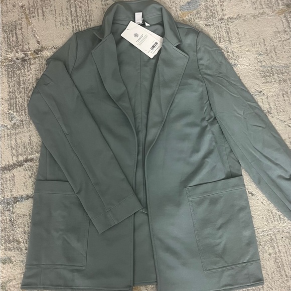 BNWT ATHLETA EASTBOUND BLAZER - Picture 1 of 2